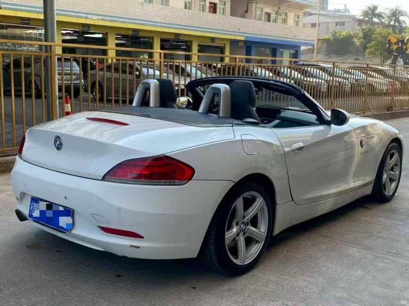 广州12年宝马Z48