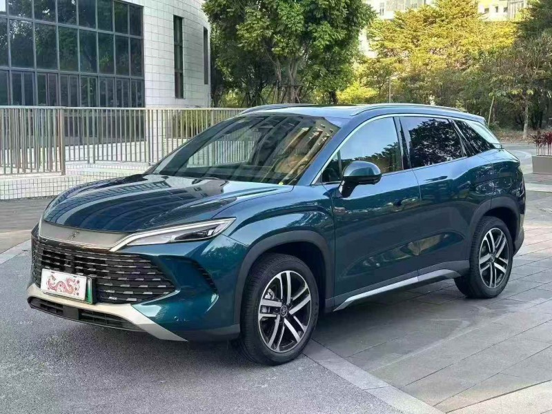 广州25年比亚迪宋3