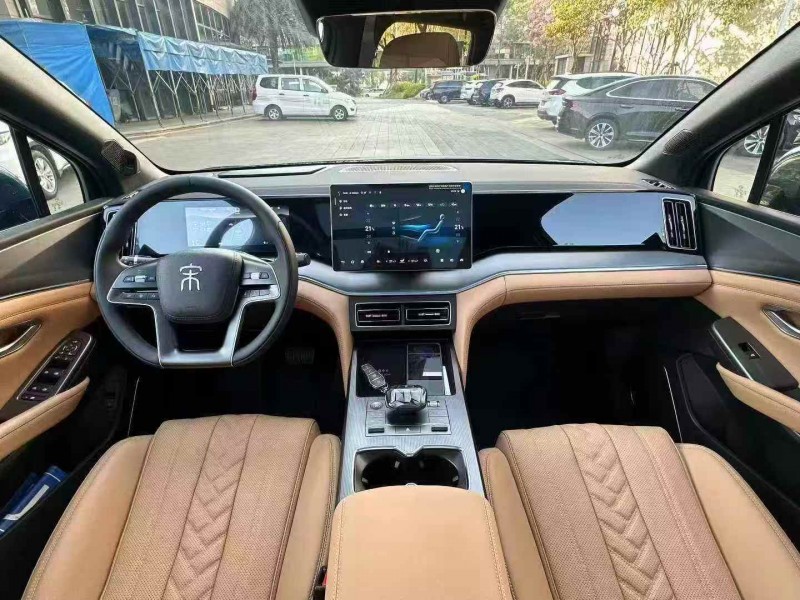 广州25年比亚迪宋4