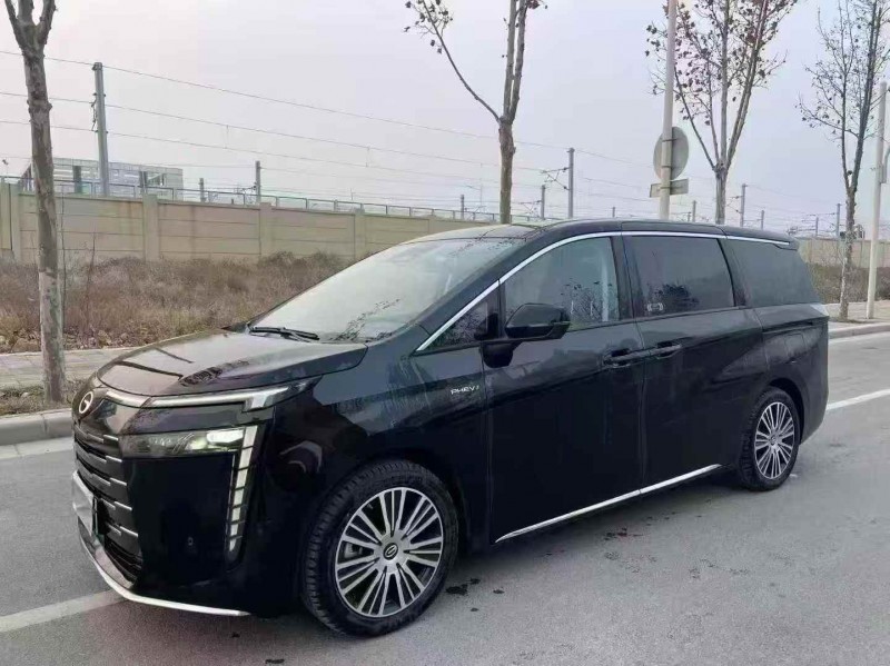 平顶山25年传祺E82