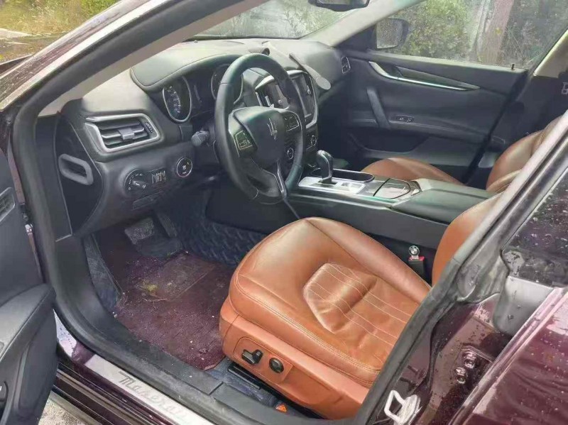 东营16年玛莎拉蒂Ghibli5