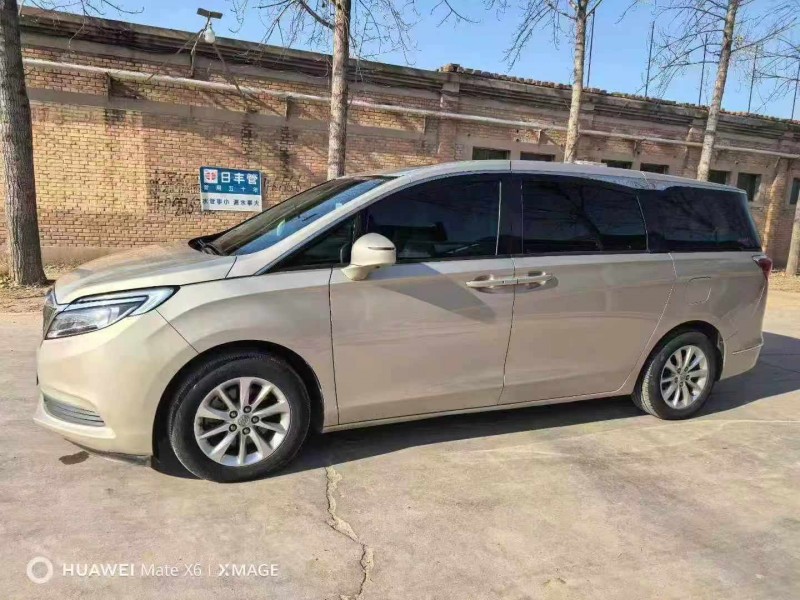 保定20年别克GL82