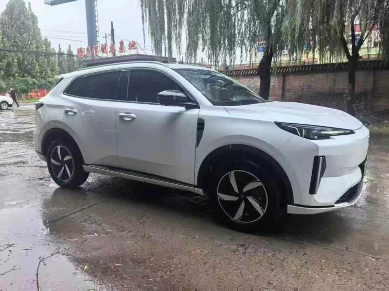 保定24年长安汽车启源3