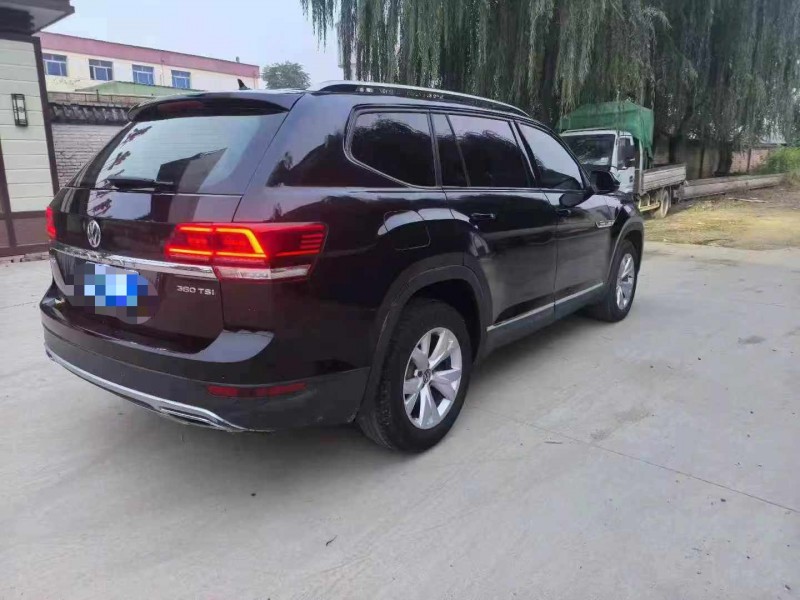 保定19年大众途昂8