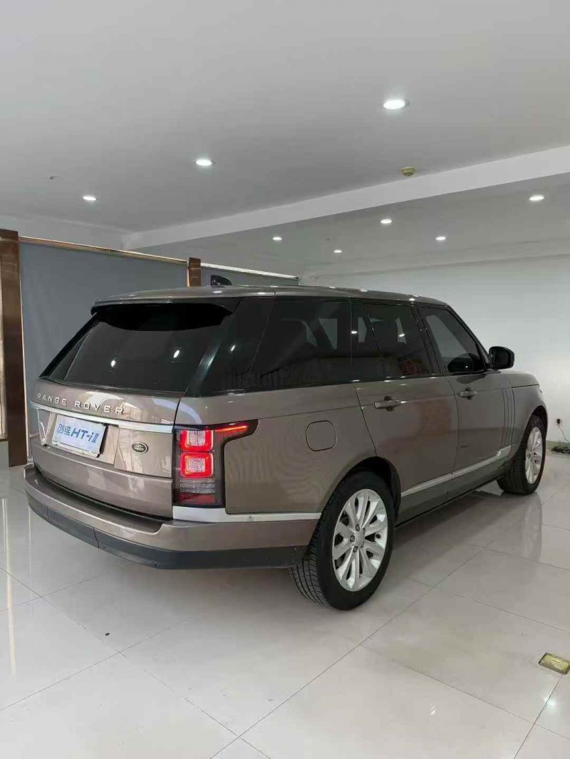 十堰18年路虎揽胜行政7