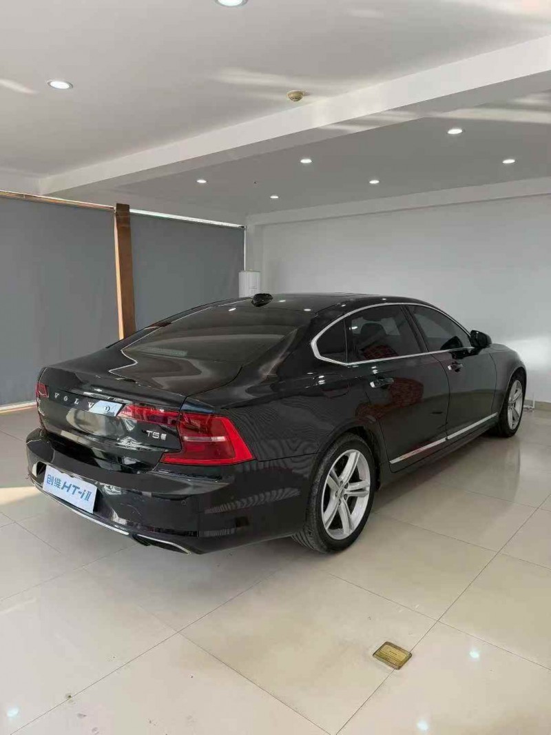 十堰19年沃尔沃S908