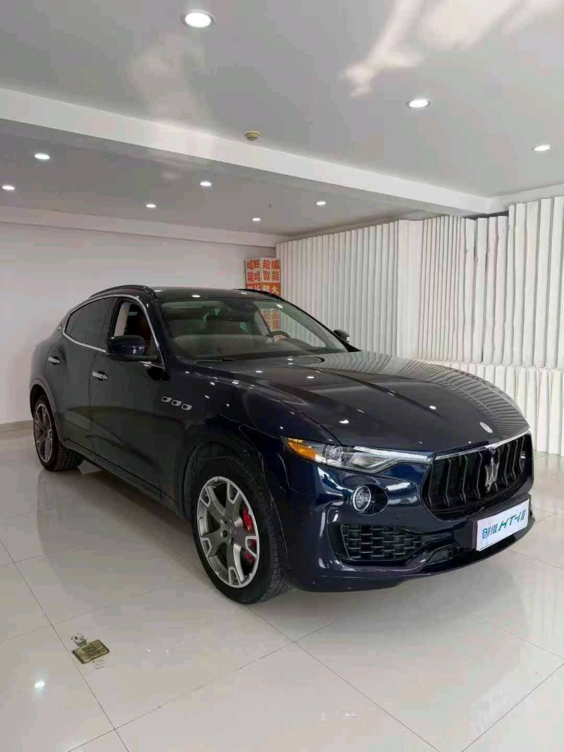 鄂州17年玛莎拉蒂Levante3