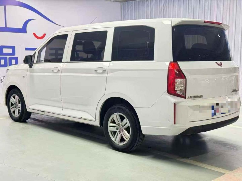 北京20年五菱汽车宏光7