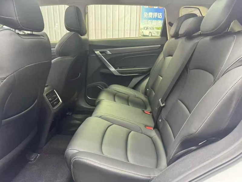 北京20年吉利博越6