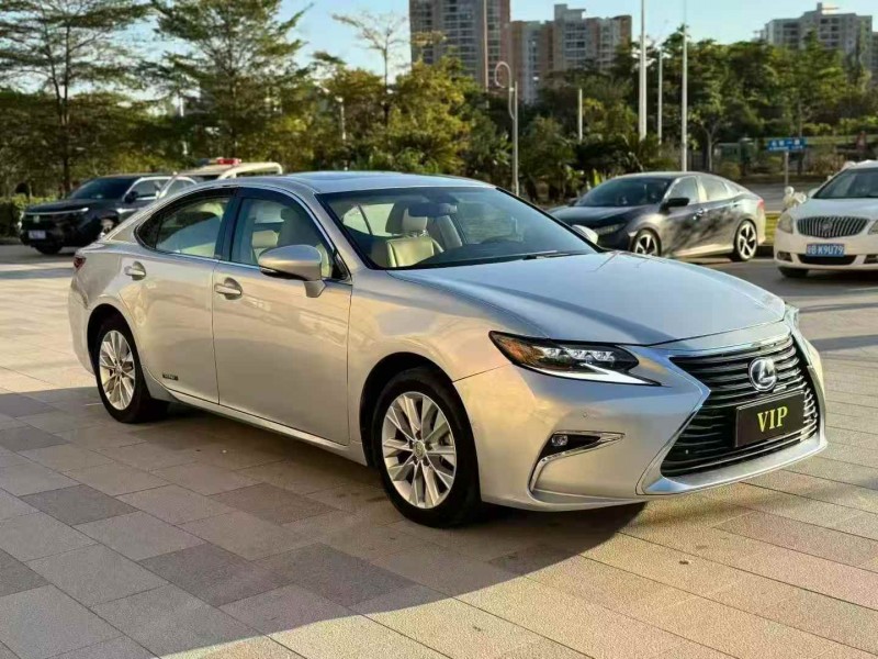 广州13年雷克萨斯ES3