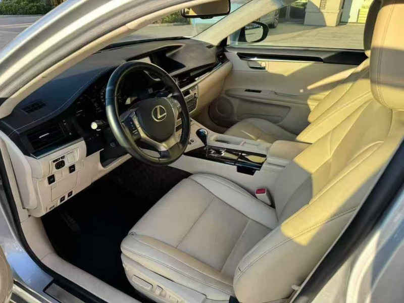 广州13年雷克萨斯ES4