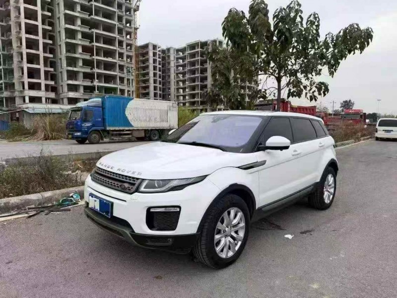 广州18年路虎极光2