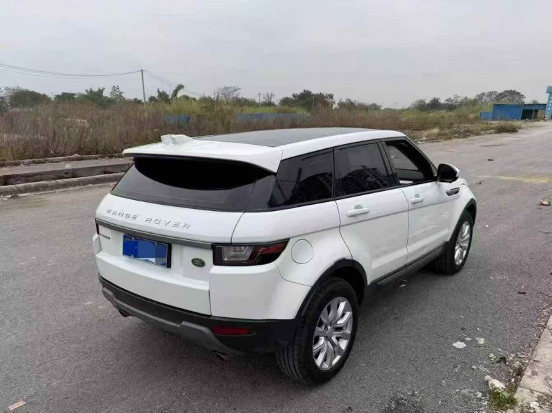 广州18年路虎极光7