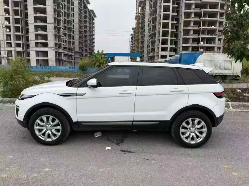 广州18年路虎极光8