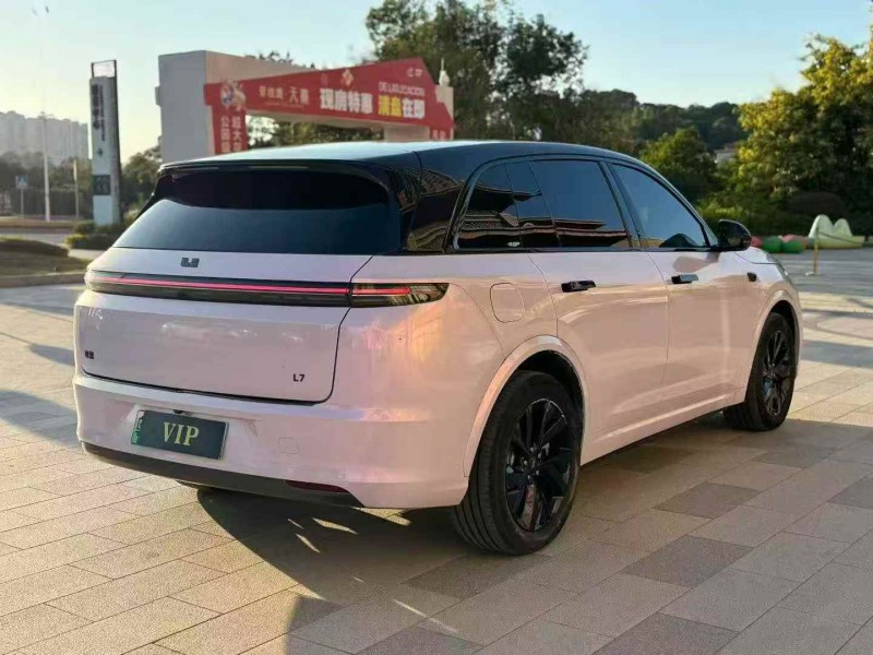 广州23年理想L79