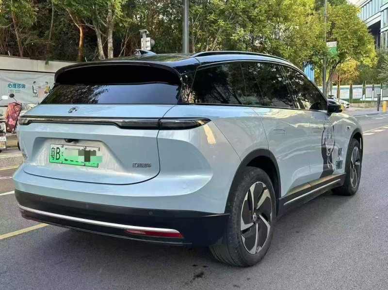 广州23年蔚来ES68