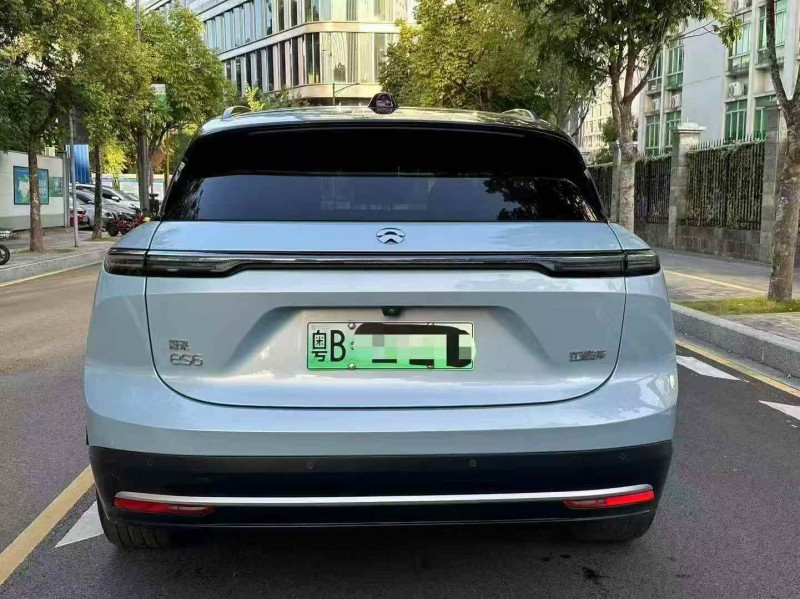 广州23年蔚来ES69