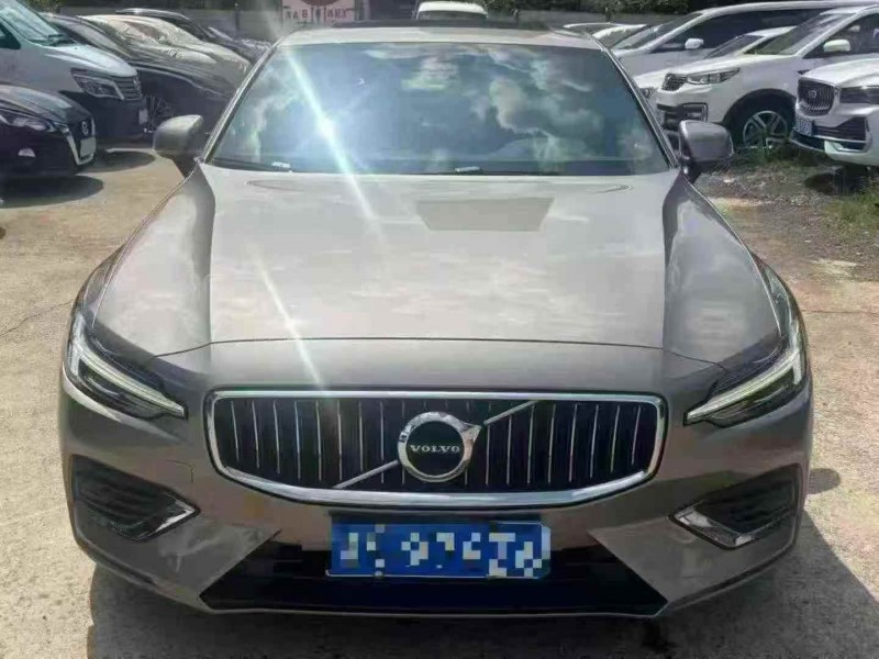 邵阳22年沃尔沃S60L1