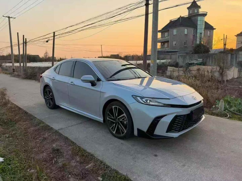 嘉兴24年丰田凯美瑞3