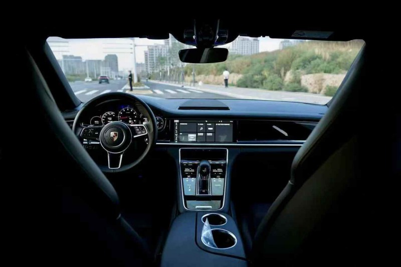 邯郸19年保时捷帕拉梅拉4