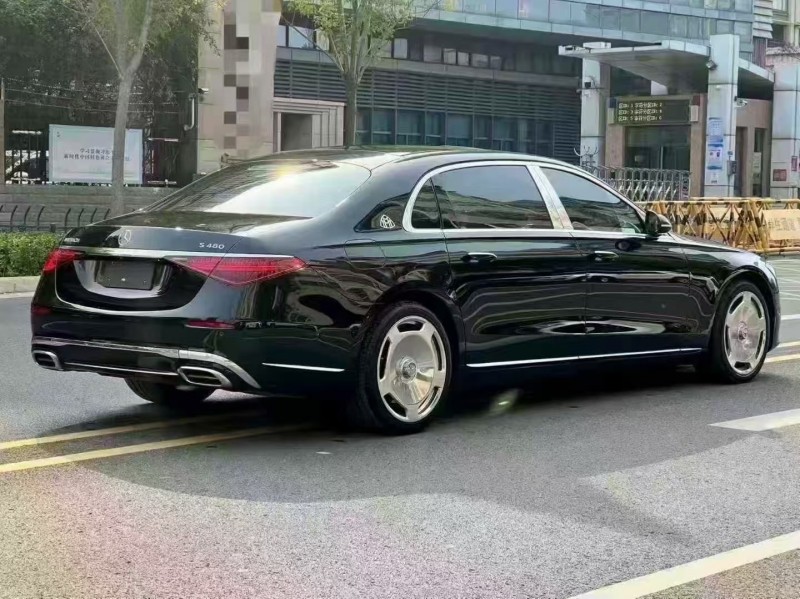 郑州24年奔驰迈巴赫S级8