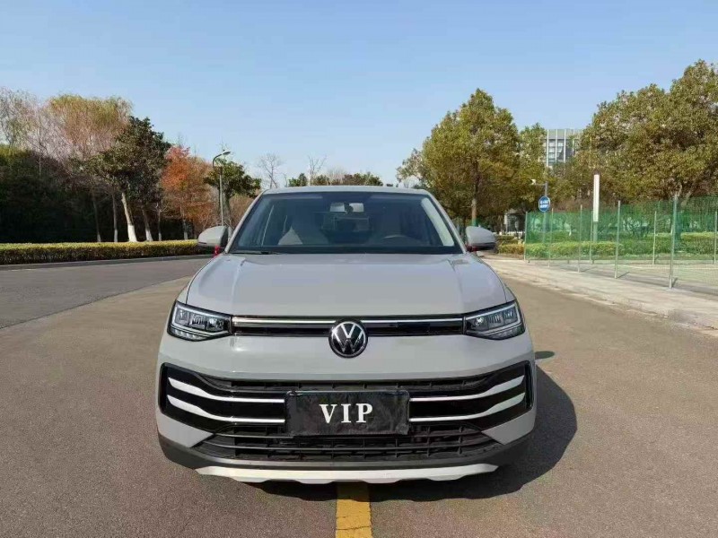 徐州25年大众途岳1