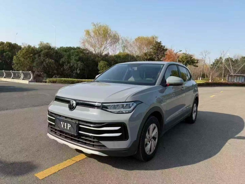 徐州25年大众途岳2