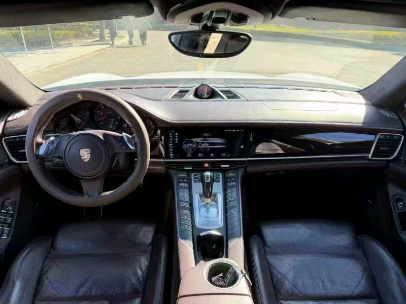 常州14年保时捷帕拉梅拉4