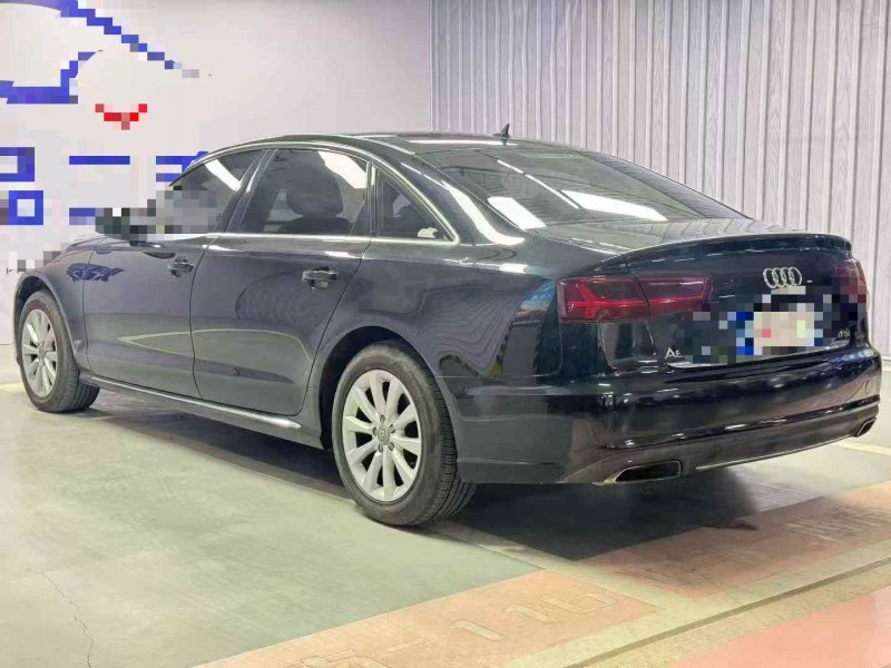 北京16年奥迪A6L8