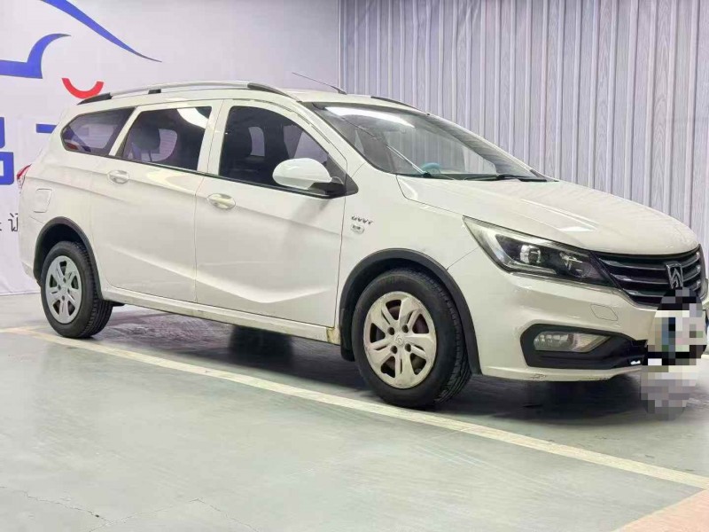 北京17年宝骏3102