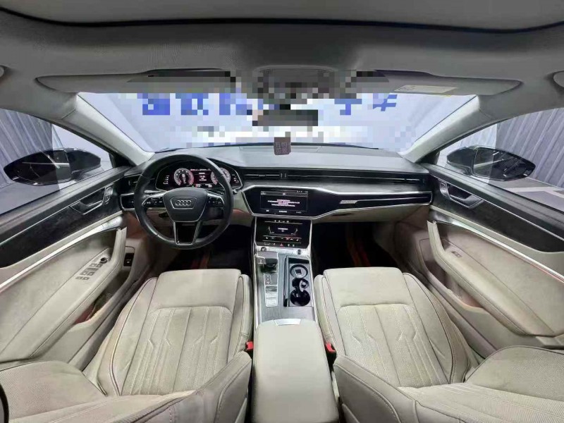 北京22年奥迪A6L4