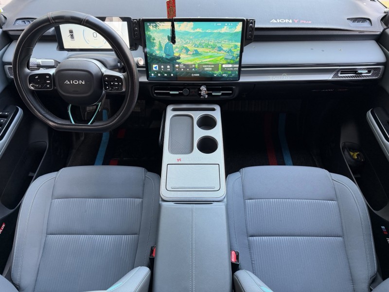 济宁25年传祺埃安Y4