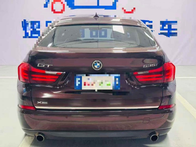 北京17年宝马5系9