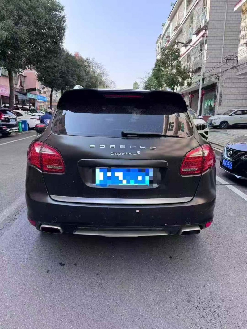 株洲14年保时捷卡宴9