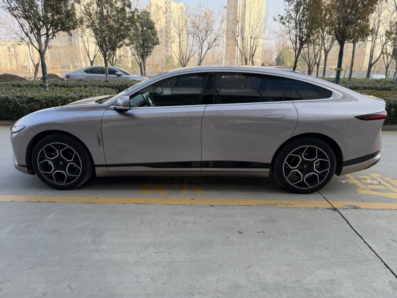 济宁25年长安汽车启源8