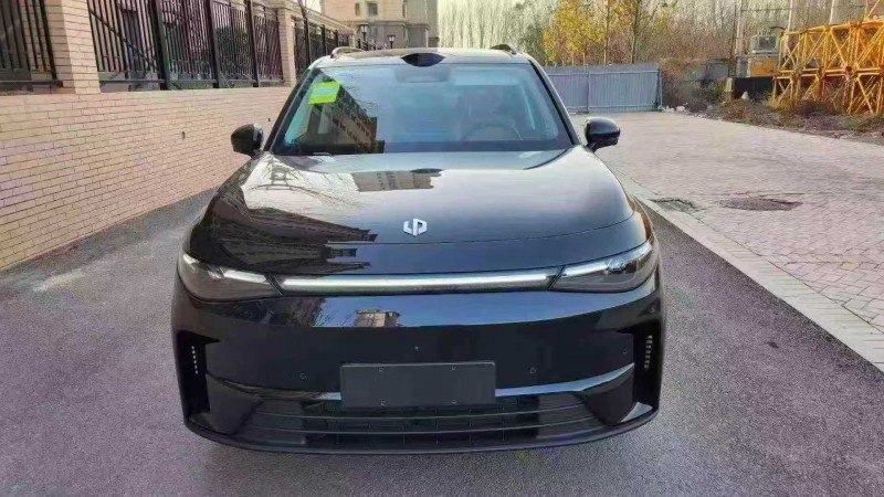 秦皇岛25年零跑汽车C161