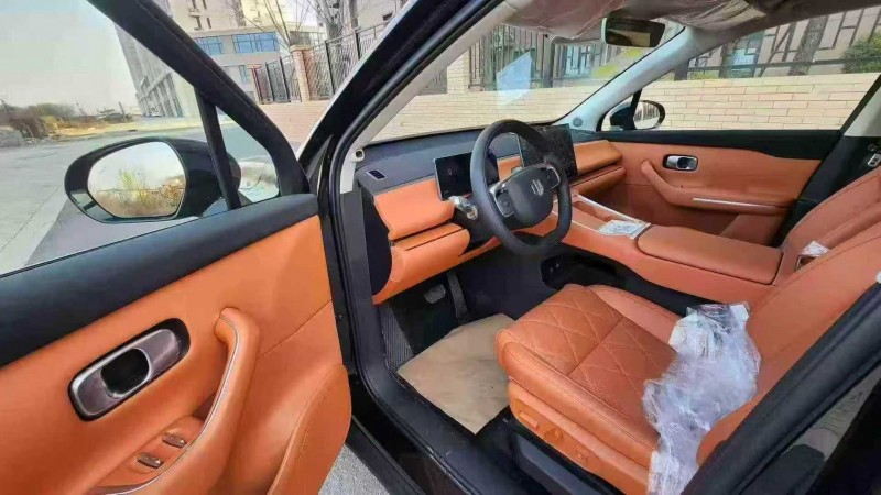 秦皇岛25年零跑汽车C165