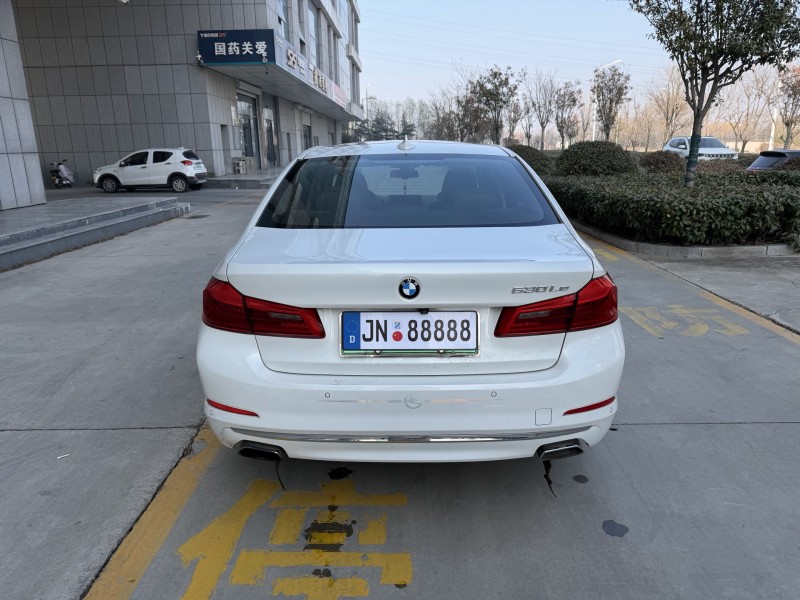 济宁20年宝马5系9