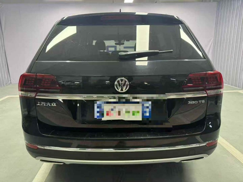 北京17年大众途昂9