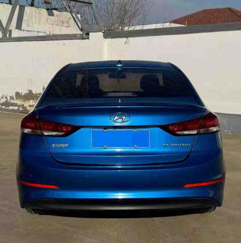 常州18年现代领动8