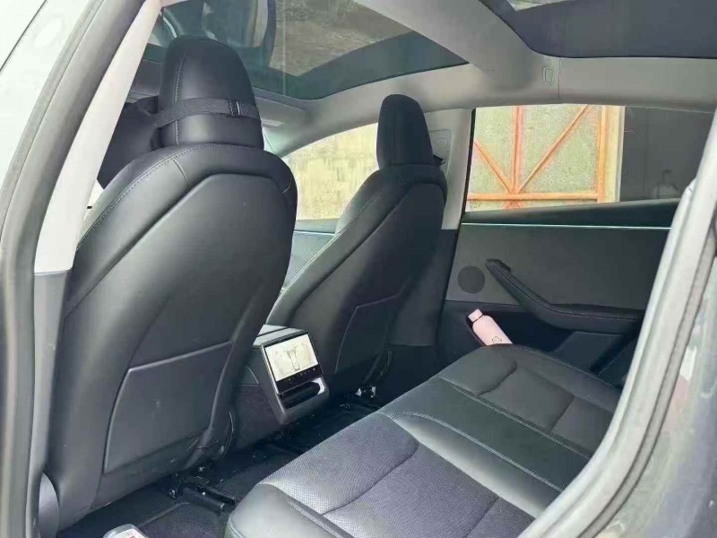 鄂州25年特斯拉MODEL 34