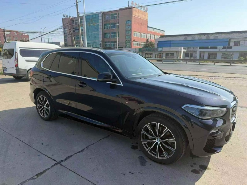 苏州20年宝马X53