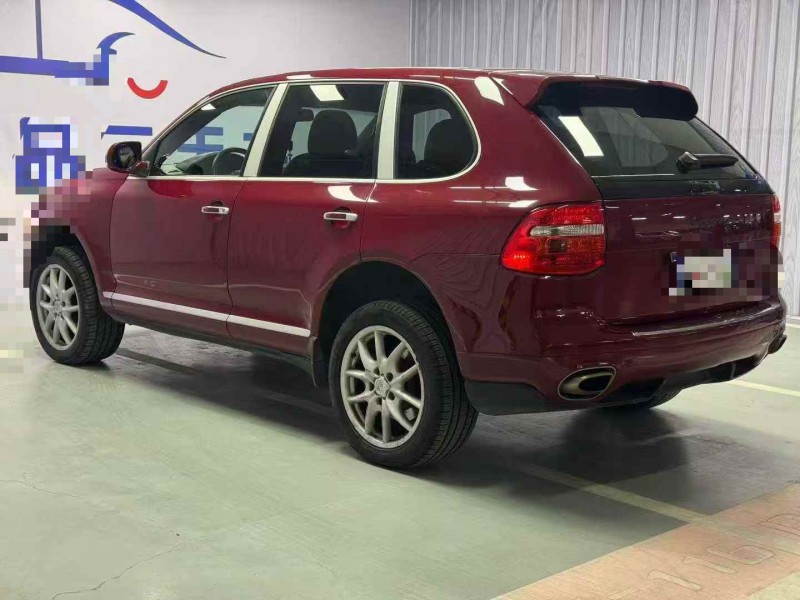 北京09年保时捷卡宴7