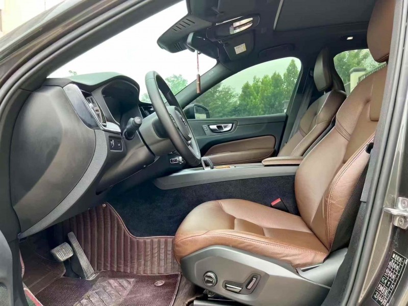 郑州23年沃尔沃XC604