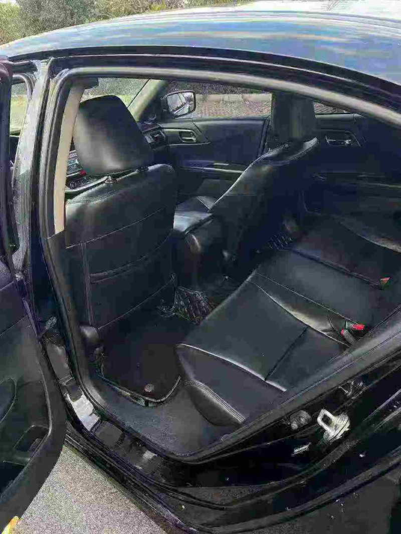 莆田16年本田雅阁9