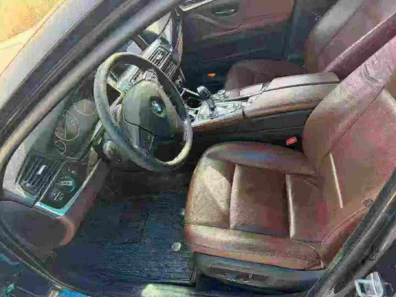 济宁15年宝马5系6