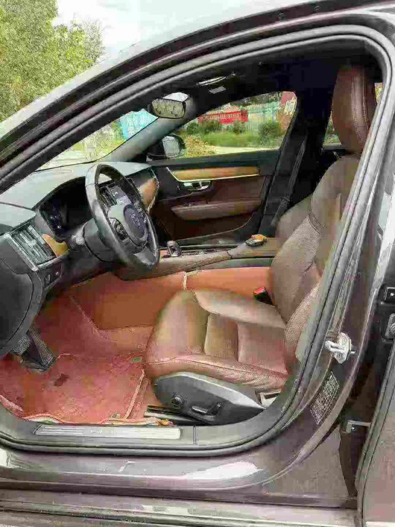 徐州22年沃尔沃S905