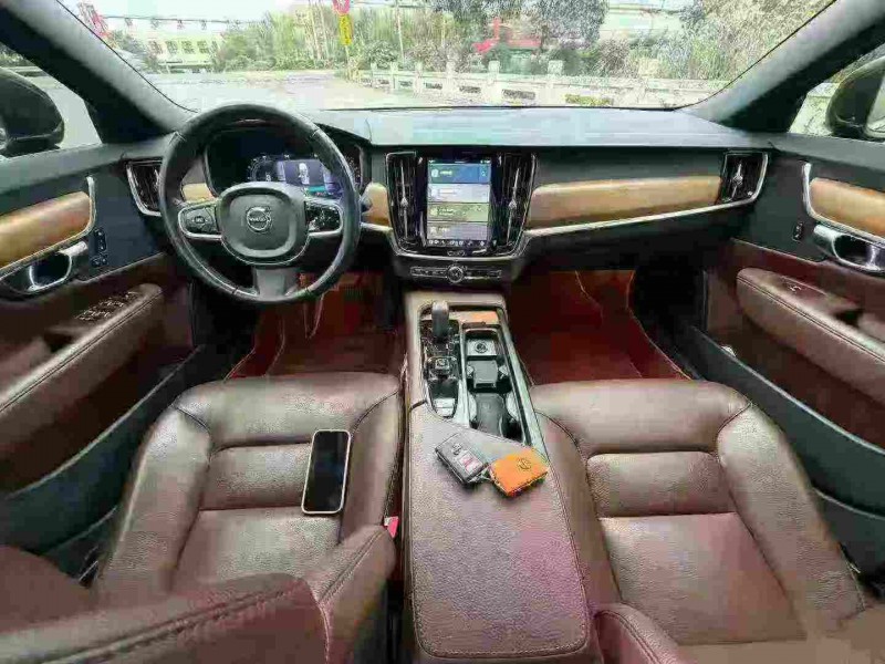 徐州22年沃尔沃S906