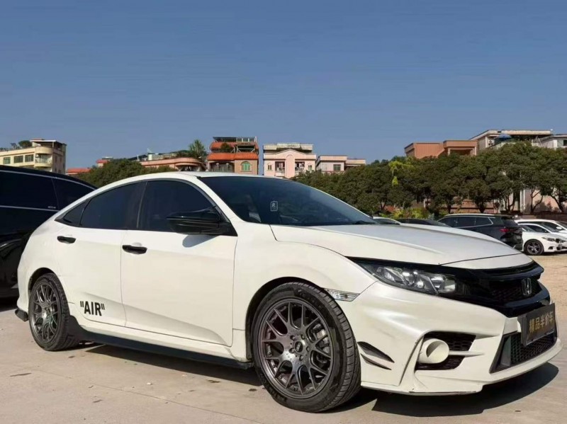 东莞19年本田思域2