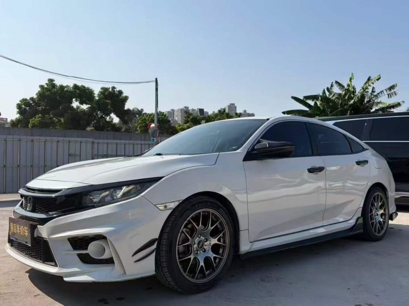 东莞19年本田思域4